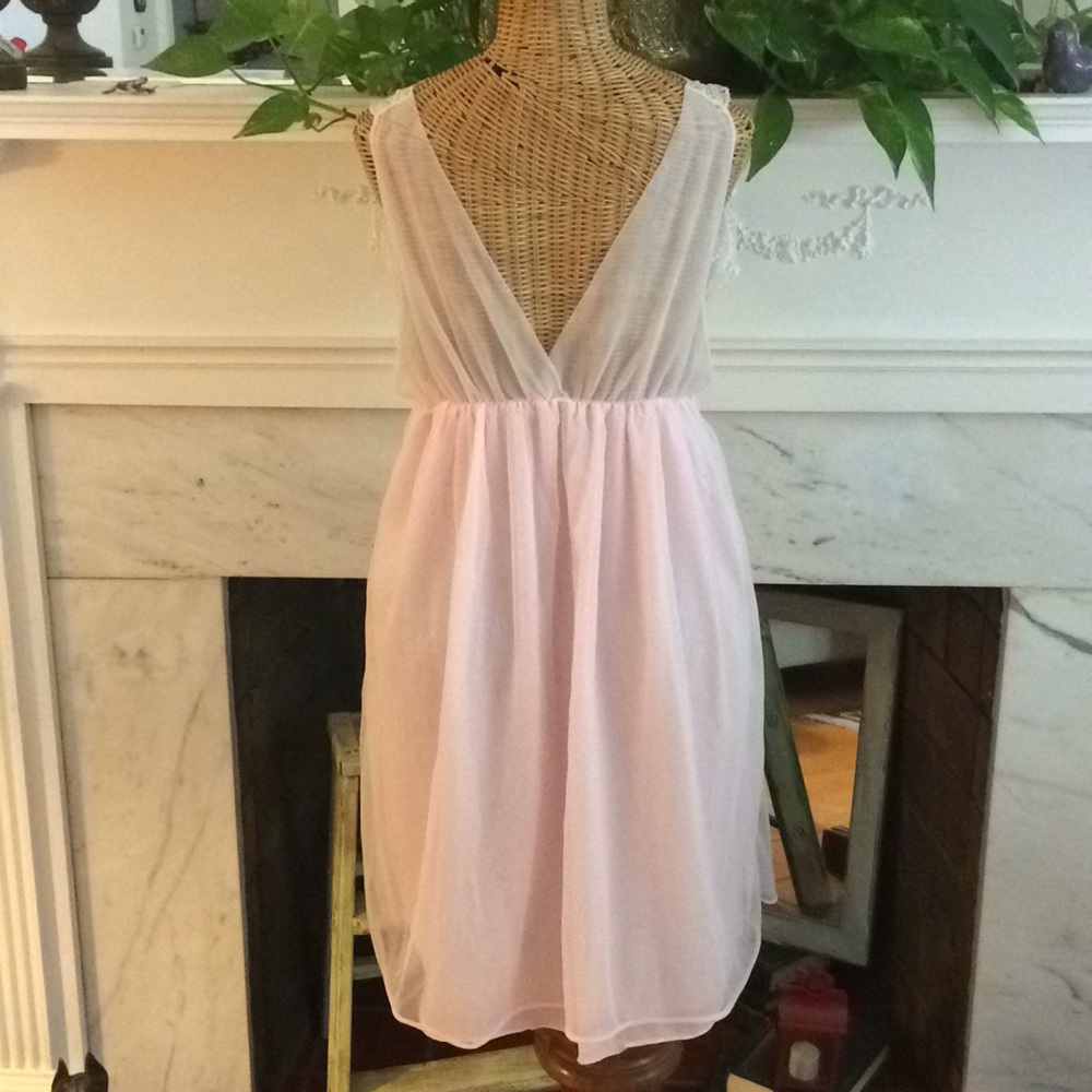 Vintage 60’s Sheer Pink Nightgown - Picture 5 of 5